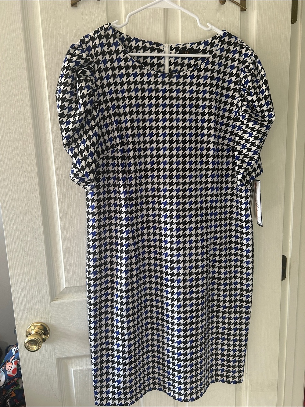 Blue and White Houndstooth Puff-Sleeve Midi Dress
